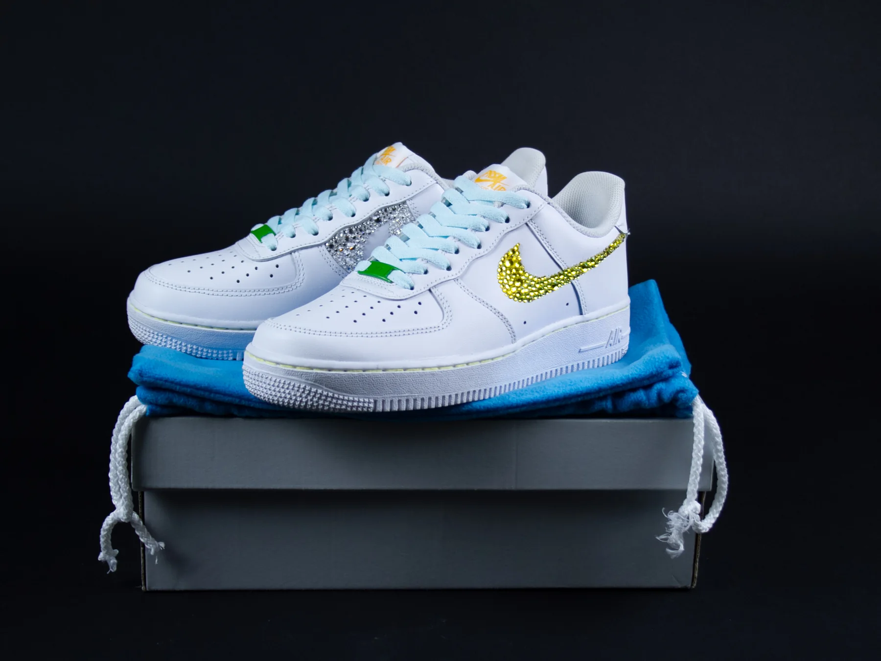 PRSM shoe graphic product photo